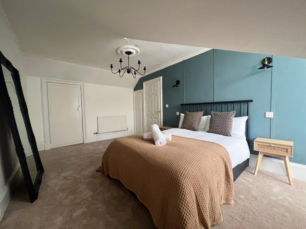Spacious 3 Bedroom Home In Glasgow - Free Parking Extérieur photo